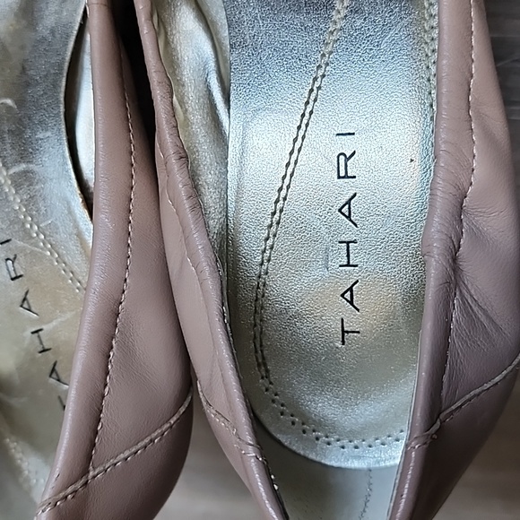 TAHARI SHOES - Picture 5 of 11